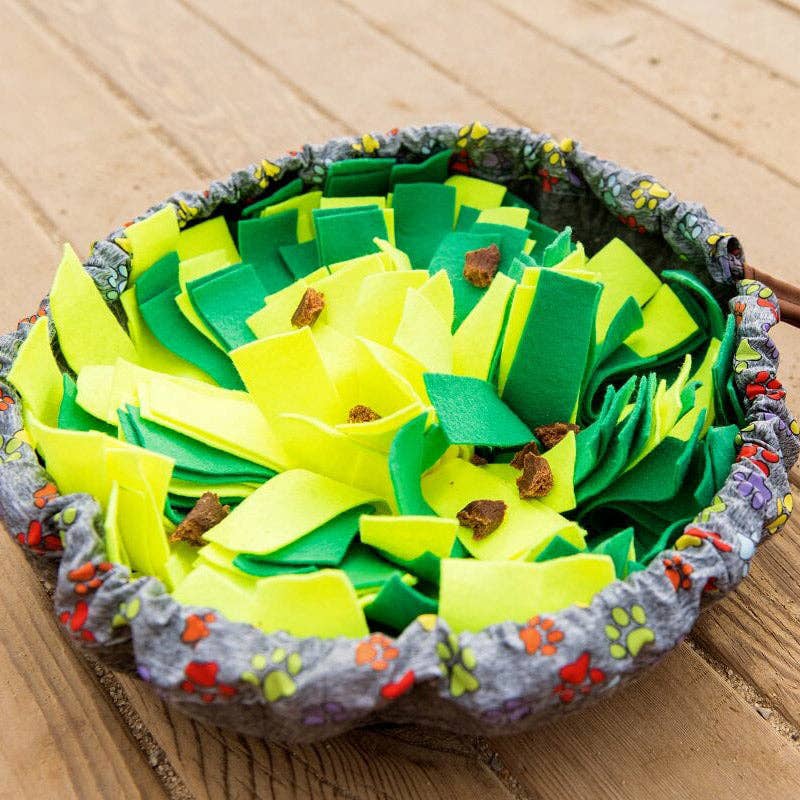 WufSalad Snuffle Mat Interactive Dog Toy