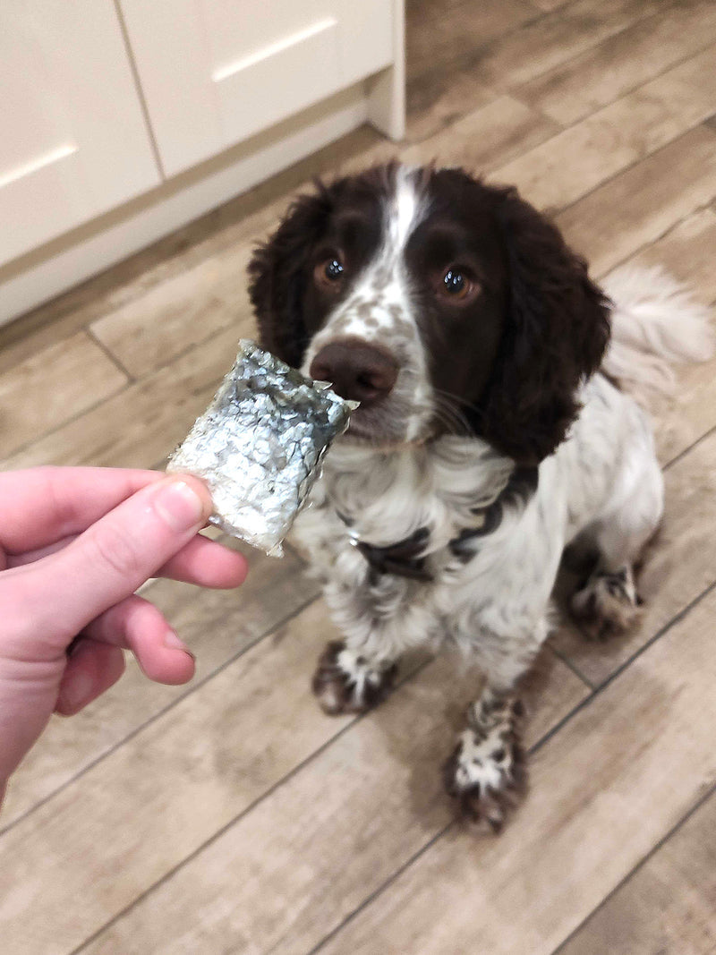 Skipper's Salmon Skin Snacks 35g